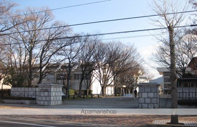 大学・短大　四国学院大学（大学・短大）まで1300m