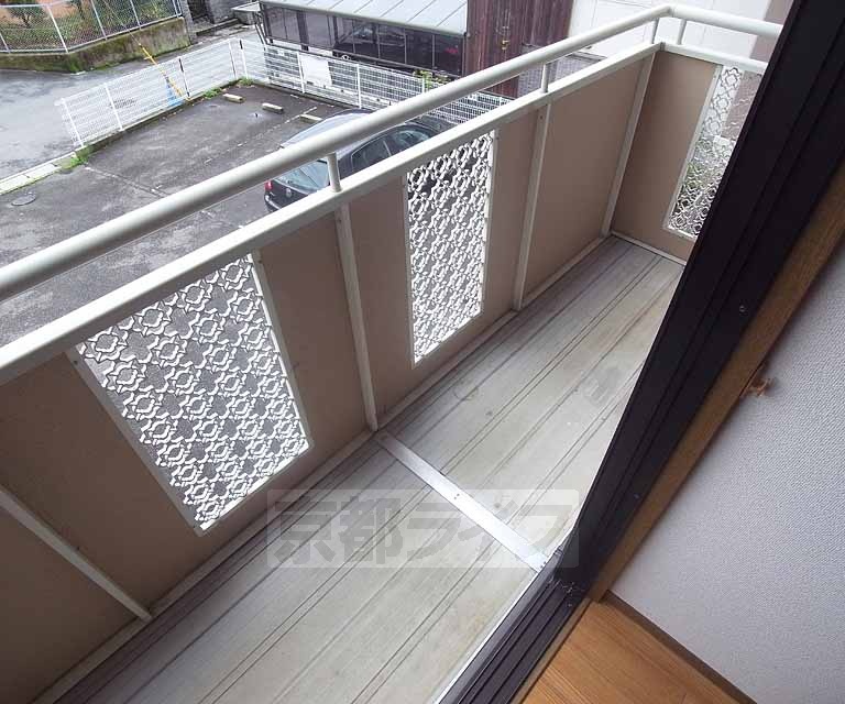 バルコニー　南向きで日当たり良好です