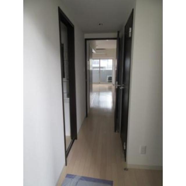 玄関　※写真は同タイプ住戸です。