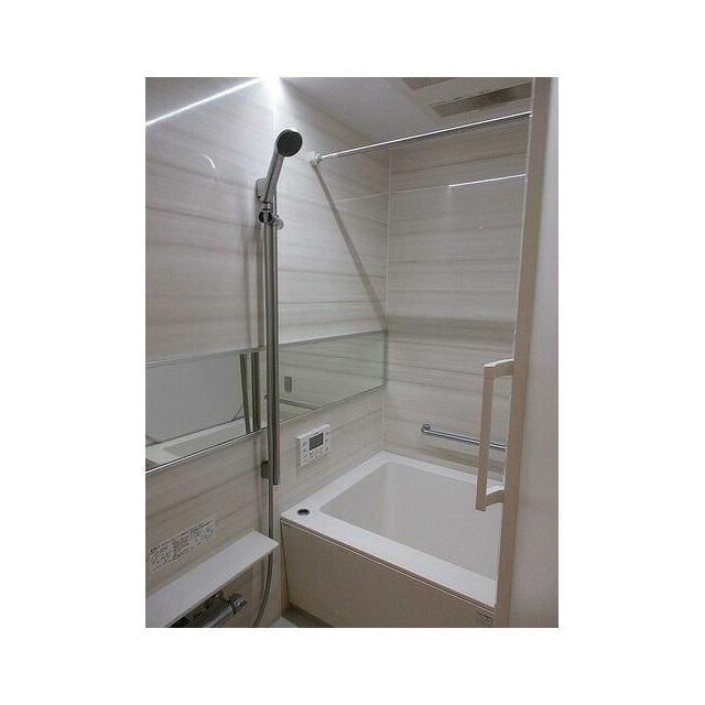 バス・シャワールーム　別部屋参考写真