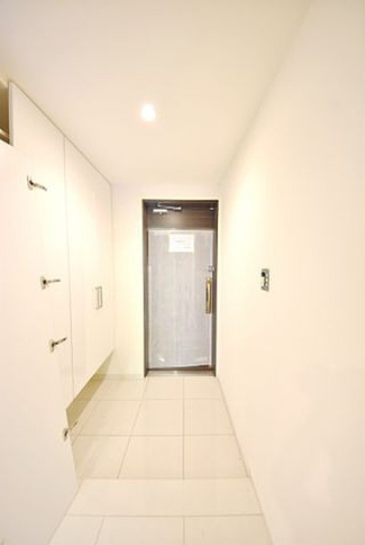 玄関　別部屋参考写真
