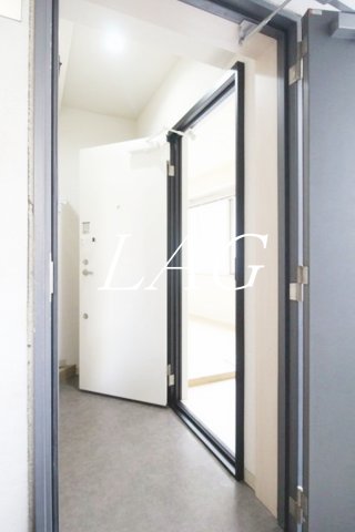 玄関　玄関です。