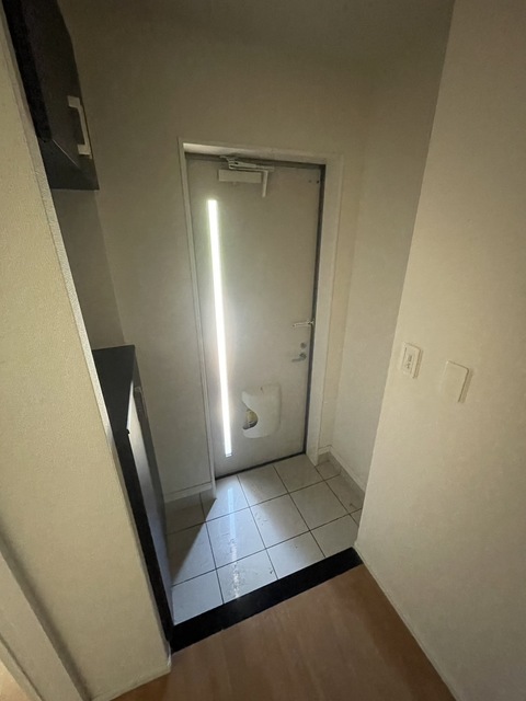玄関　別部屋参考写真です