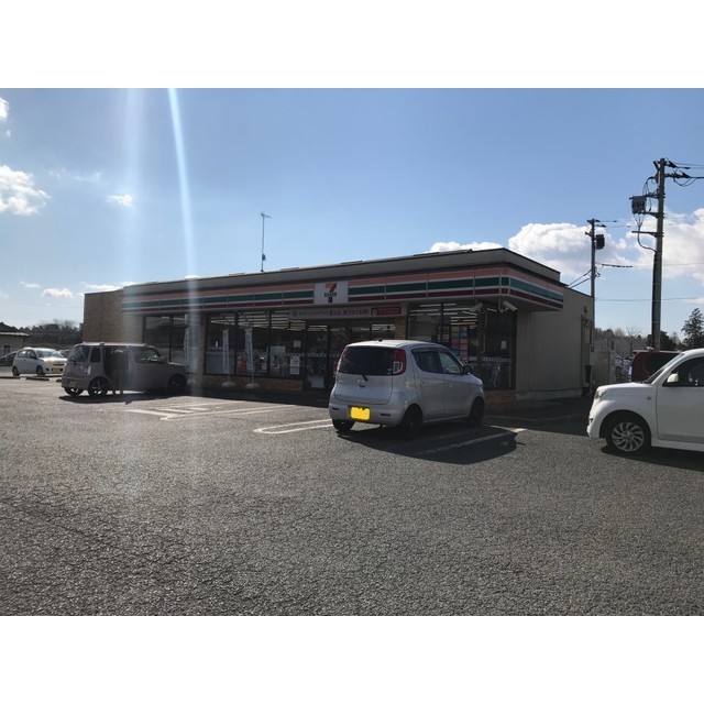 コンビニ　セブンイレブン土浦白鳥店（コンビニ）まで70m