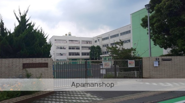 小学校　横浜市立東汲沢小学校（小学校）まで699m