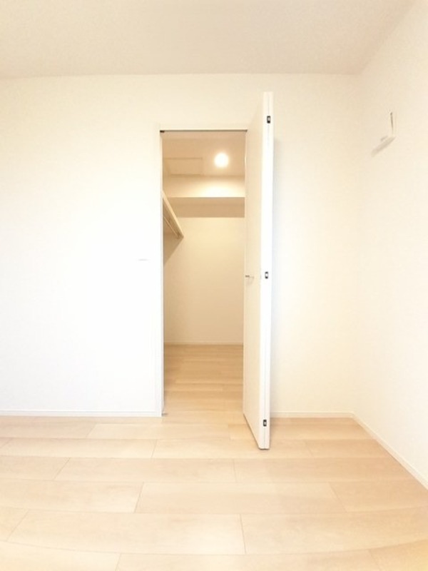 収納　図面と現状に相違がある場合には現状を優先