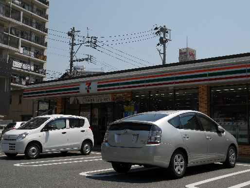 コンビニ　【セブンイレブン小倉馬借3丁目店】（コンビニ）まで145m
