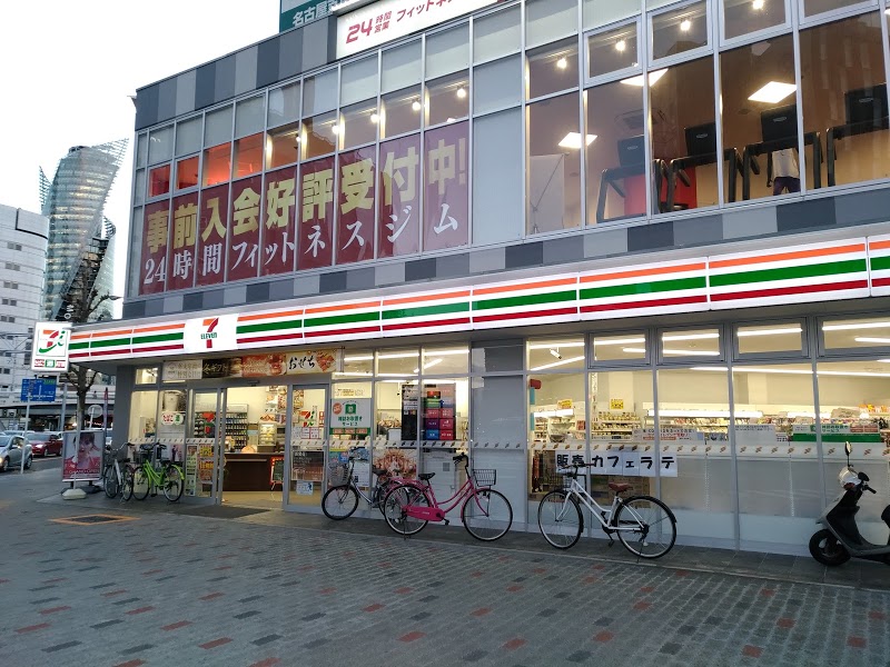コンビニ　セブンイレブン 名古屋太閤1丁目店（コンビニ）まで100m