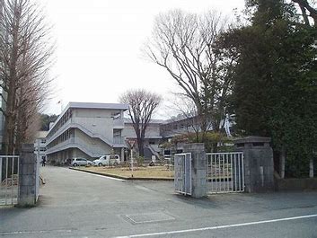 高校・高専　群馬県立高崎高校（高校・高専）まで3695m
