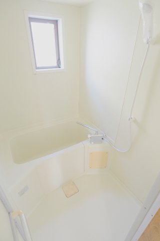 バス・シャワールーム　※別部屋の写真です。参考にして下さい。