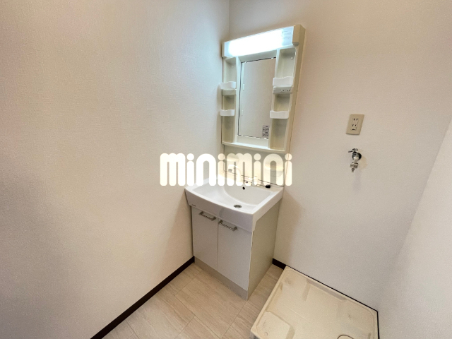 洗面設備　同タイプのお部屋の写真です。