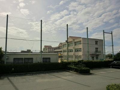 小学校　神戸市立　藤原台小学校（小学校）まで490m