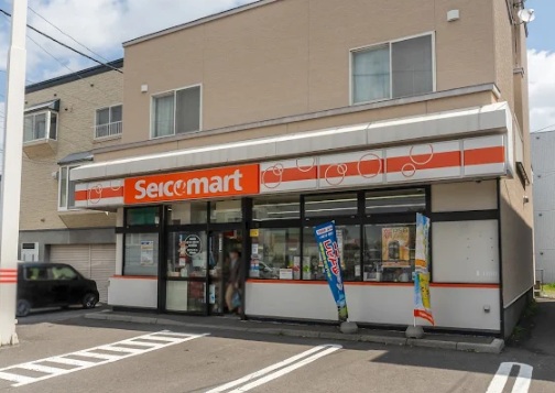 コンビニ　セイコーマート厚別中央店（コンビニ）まで156m
