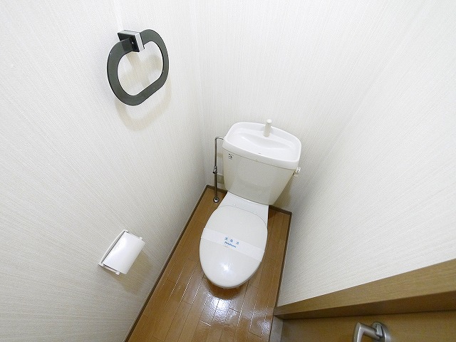 トイレ　ゆったりとした空間のトイレです