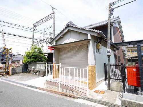 郵便局　田原本宮森簡易郵便局（郵便局）まで76m