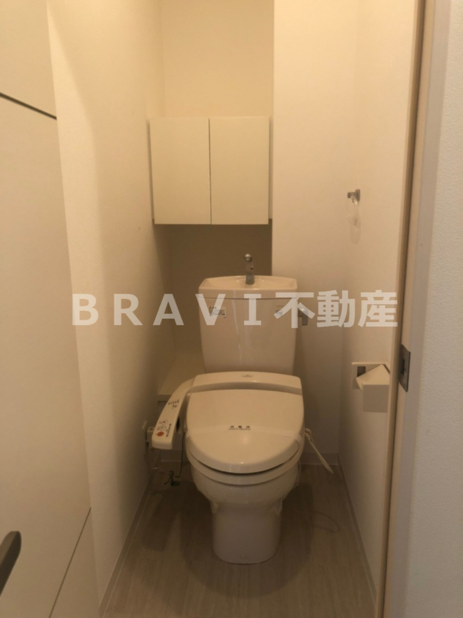 トイレ　【ラムール谷町】清潔感のあるトイレです