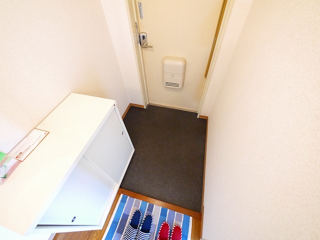 玄関　シンプルで使いやすい玄関です