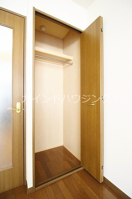 収納　クローゼット