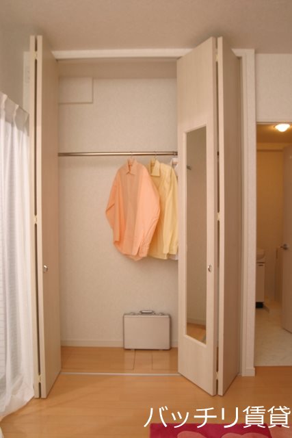 収納　画像は別号室タイプの為、現状を優先致します。