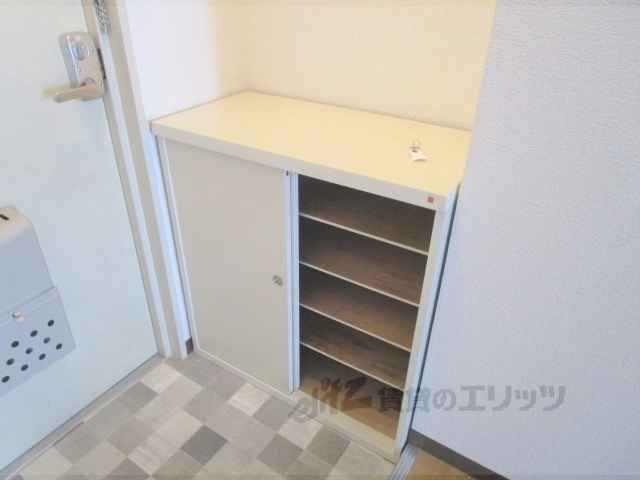 収納　下駄箱