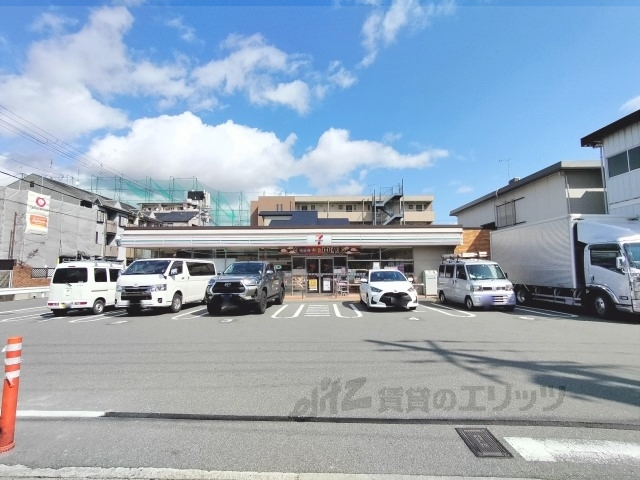 コンビニ　セブンイレブン下津林東大般若町（コンビニ）まで150m