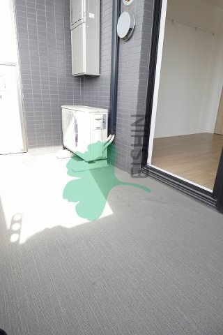 バルコニー　日当たりの良いバルコニーです！