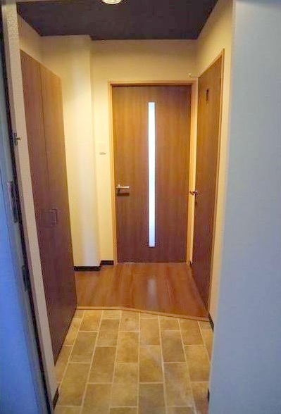 玄関　広々とした玄関です♪