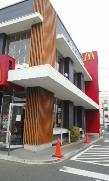 飲食店　マクドナルド 城町店（飲食店）まで508m
