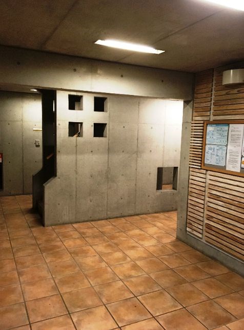 ロビー