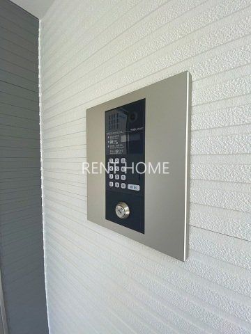 エントランス　オートロック完備