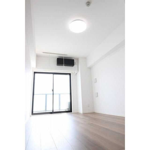 居室・リビング　写真は同タイプ住居です