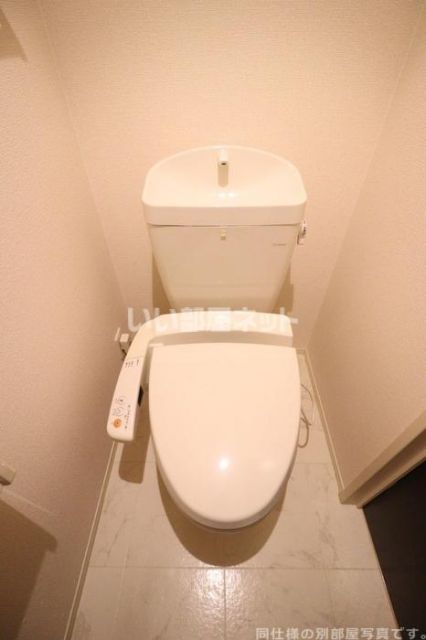 プール ボヌール Bのトイレ写真