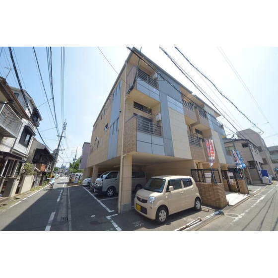 西鉄天神大牟田線 西鉄平尾駅 徒歩10分 築21年