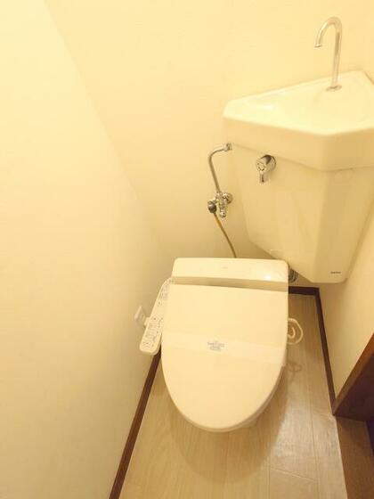 マンションシャレードのトイレ写真