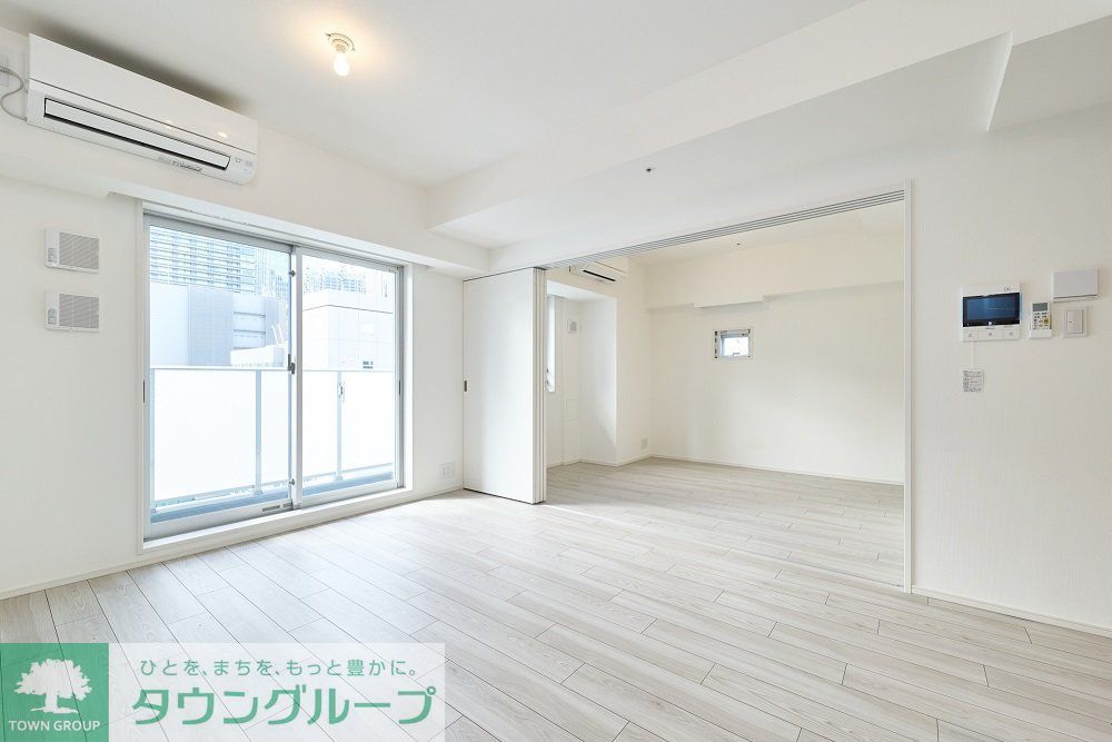 プラウドフラット虎ノ門の居間写真