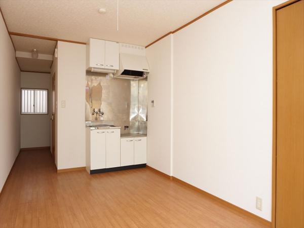 トップ福島の内装写真