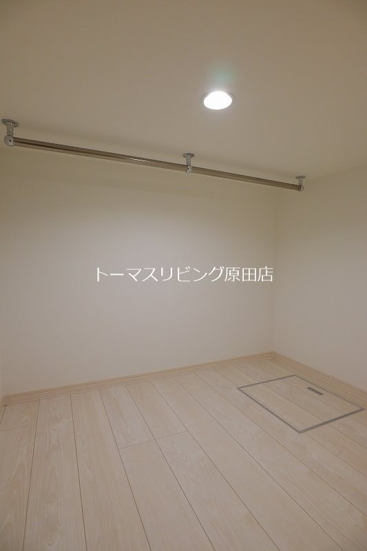 収納　102号室写真