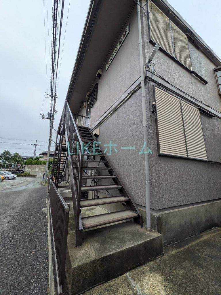 玄関　バルコニー