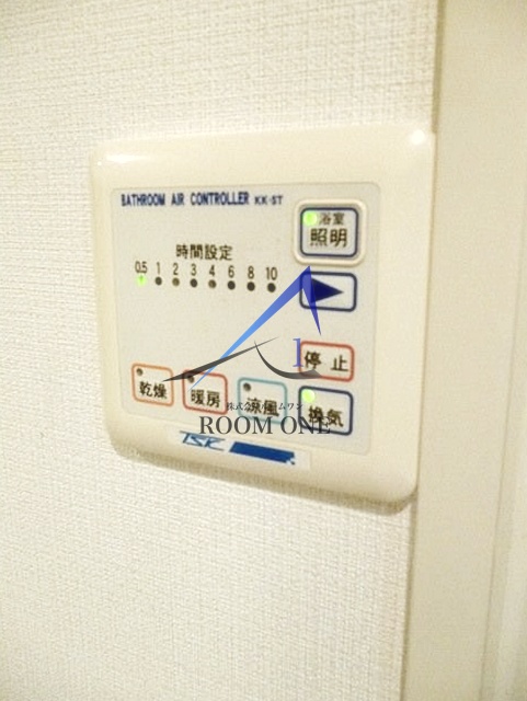 その他設備　浴室乾燥機パネルです。