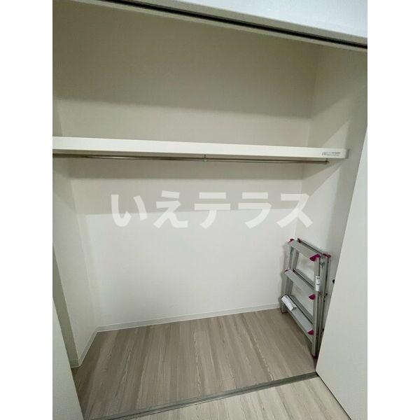 エヌエムスワサントシスの内装写真