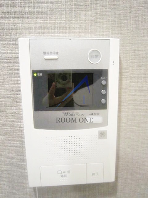 セキュリティ　モニター付きインターホンです。