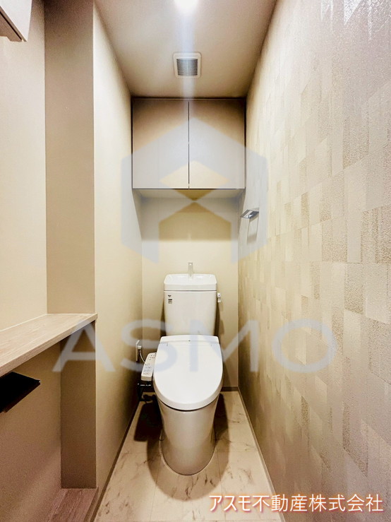 コンフォリア・リヴ北浜淡路町のトイレ写真