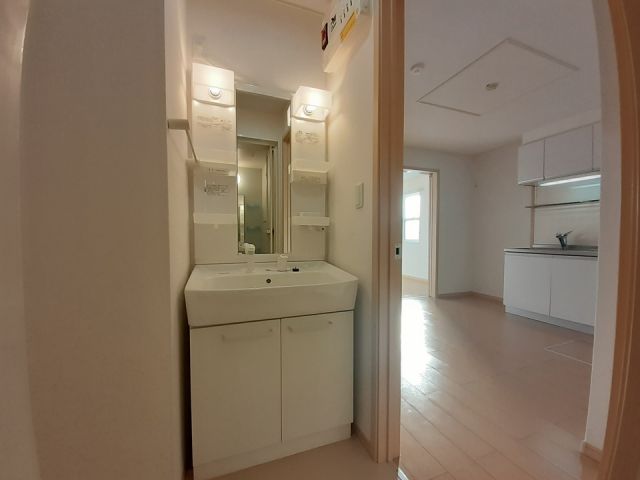 サニー鎗町IIIの内装写真