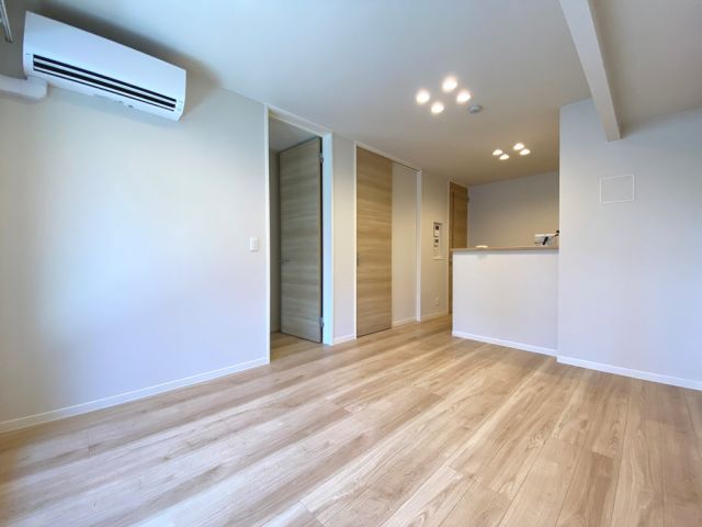 JS Houseの居間写真