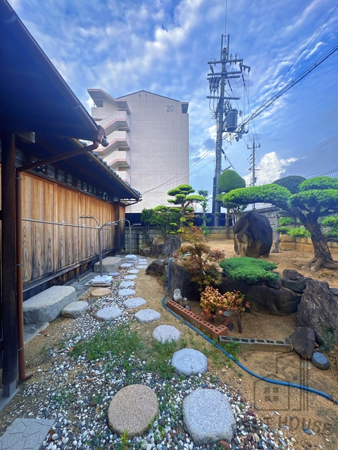 南中樫井戸建の外観写真