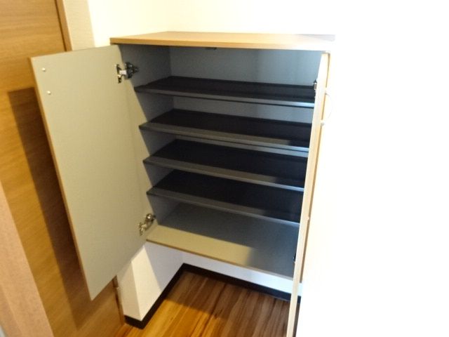 その他設備　シューズボックス