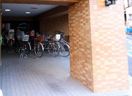 ＪＲ山手線 駒込駅 徒歩7分 10階建 築39年の外観写真