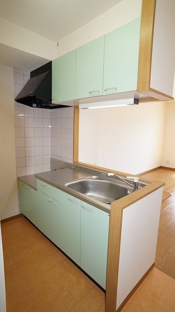 ＪＲ東海道本線 御厨駅 徒歩17分 3階建 築21年のキッチン写真