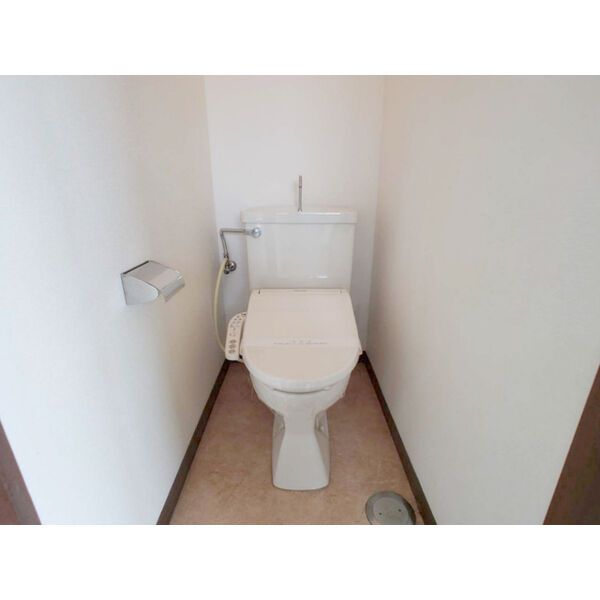 ハイツ霜越のトイレ写真