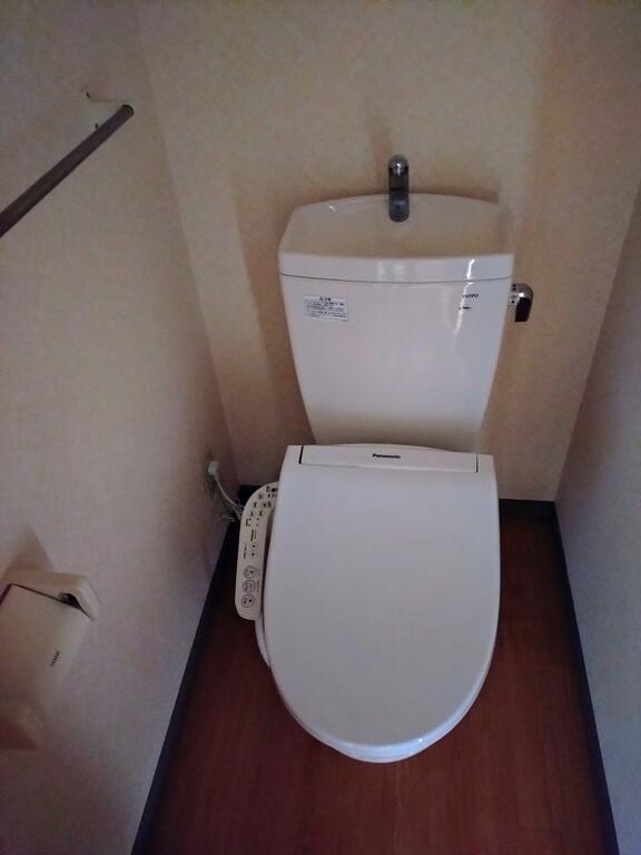 トイレ　ウォシュレット付のトイレ☆（別室の写真です）